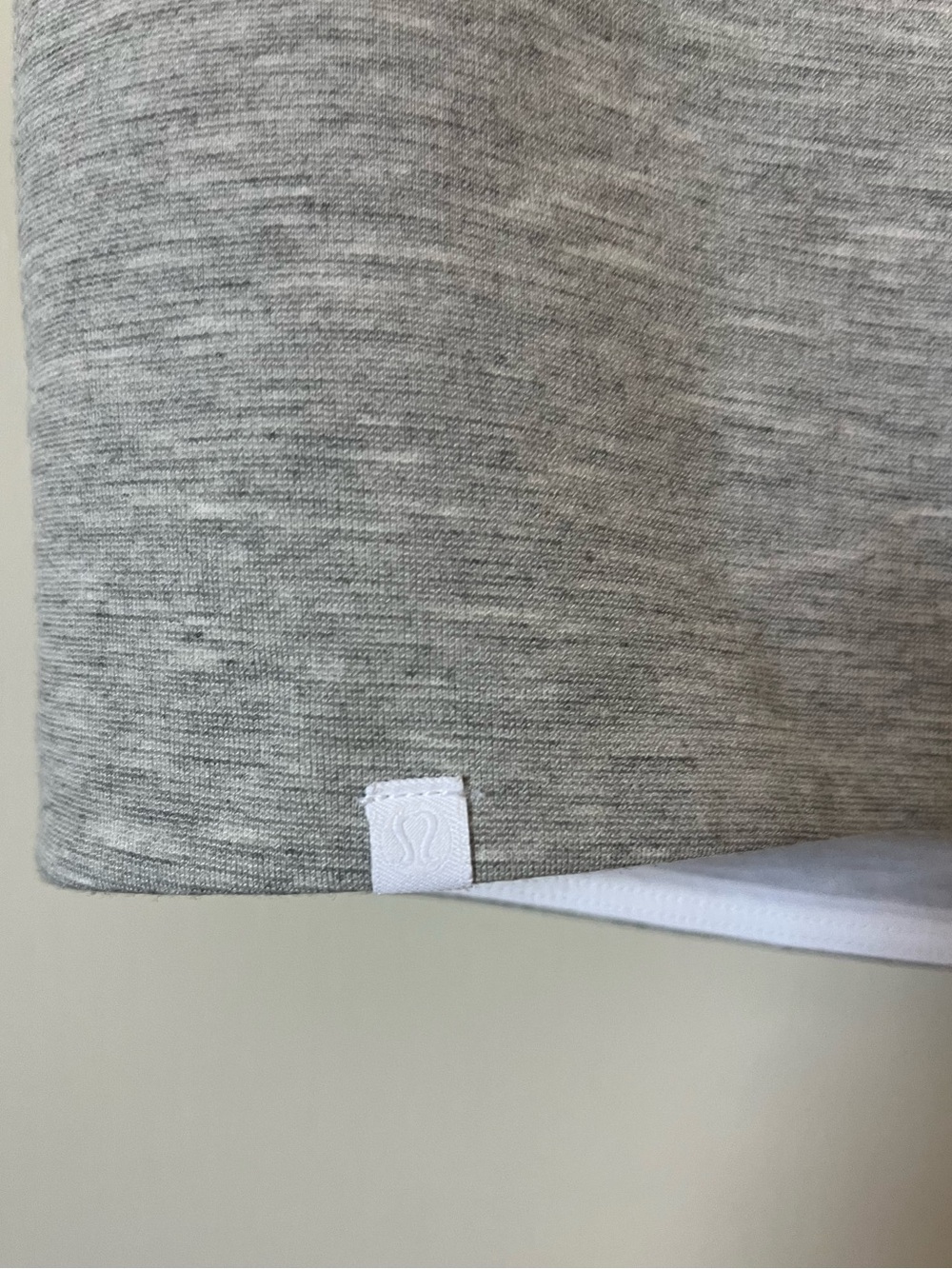 lululemon tank - Picture 3 of 3
